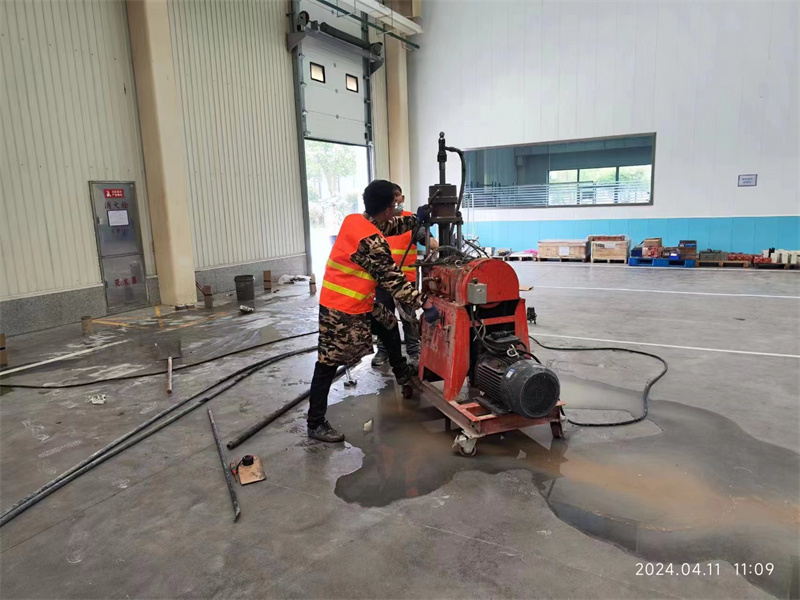 象州厂房地面下沉塌陷注浆加固施工